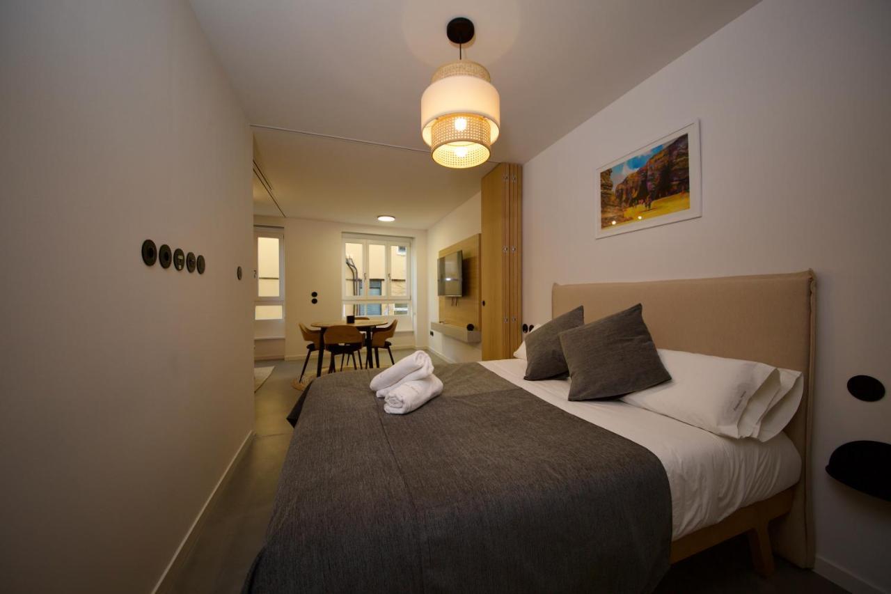 Suite 202 - 1 Bedroom Suite In Amando Perez Suites Ribadeo Esterno foto