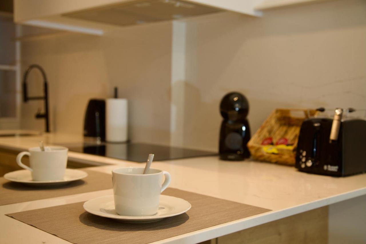 Suite 202 - 1 Bedroom Suite In Amando Perez Suites Ribadeo Esterno foto