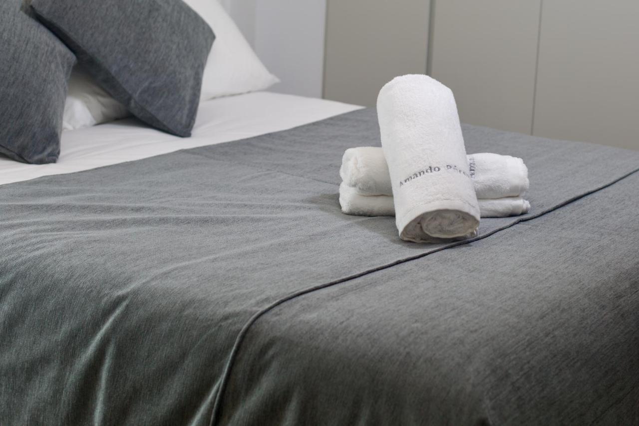 Suite 202 - 1 Bedroom Suite In Amando Perez Suites Ribadeo Esterno foto