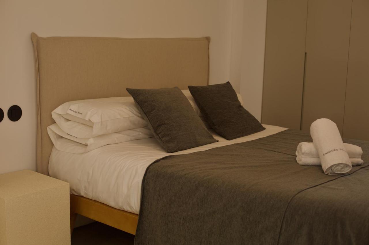 Suite 202 - 1 Bedroom Suite In Amando Perez Suites Ribadeo Esterno foto